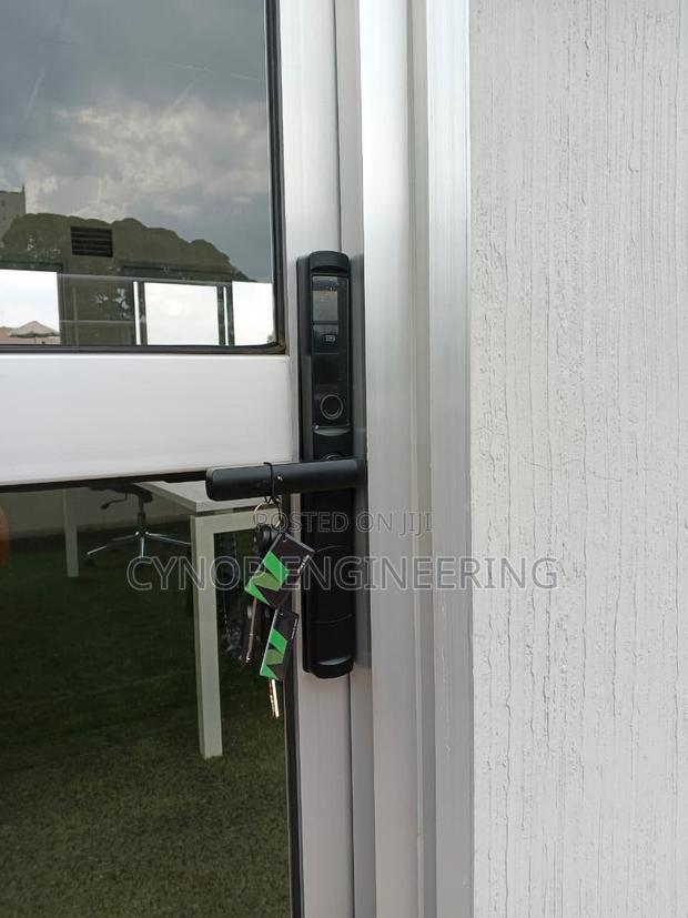 Smart Locks For Airbnbs - main view