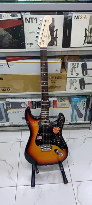 Fender Stratocaster Solo/Lead Electric Guitar