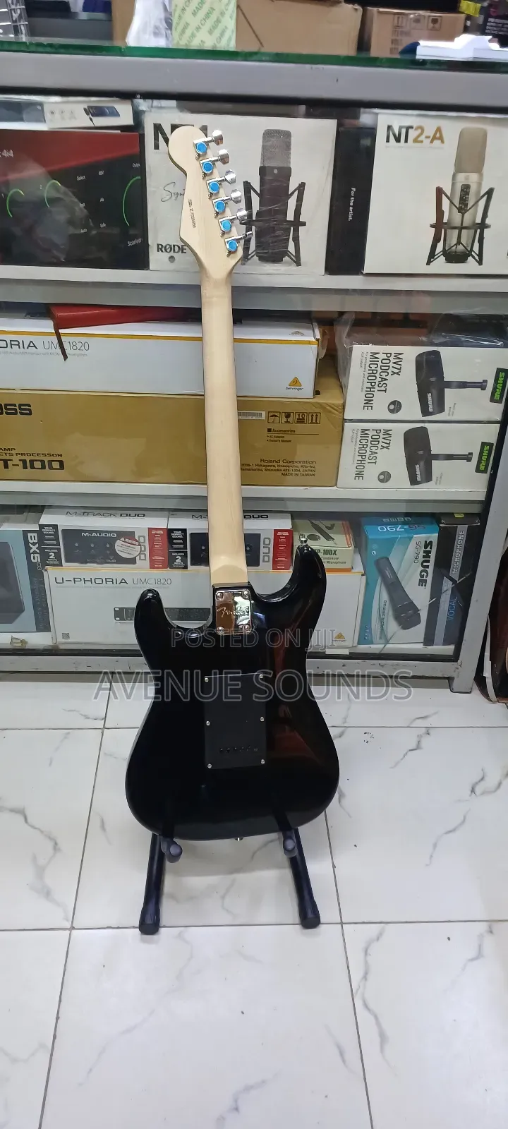 Fender Stratocaster Solo/Lead Electric Guitar