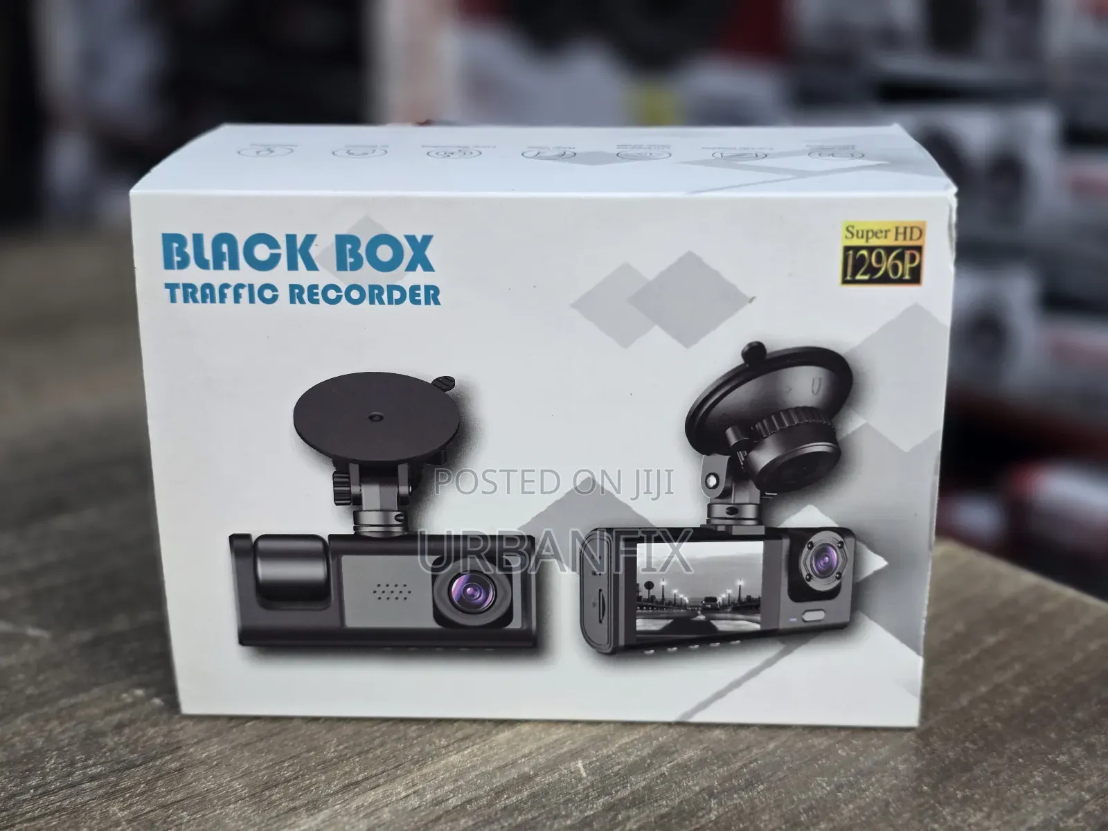 Full Hd 1296p 3 in 1 Car DVR With Front, Inside and Rear View Cameras