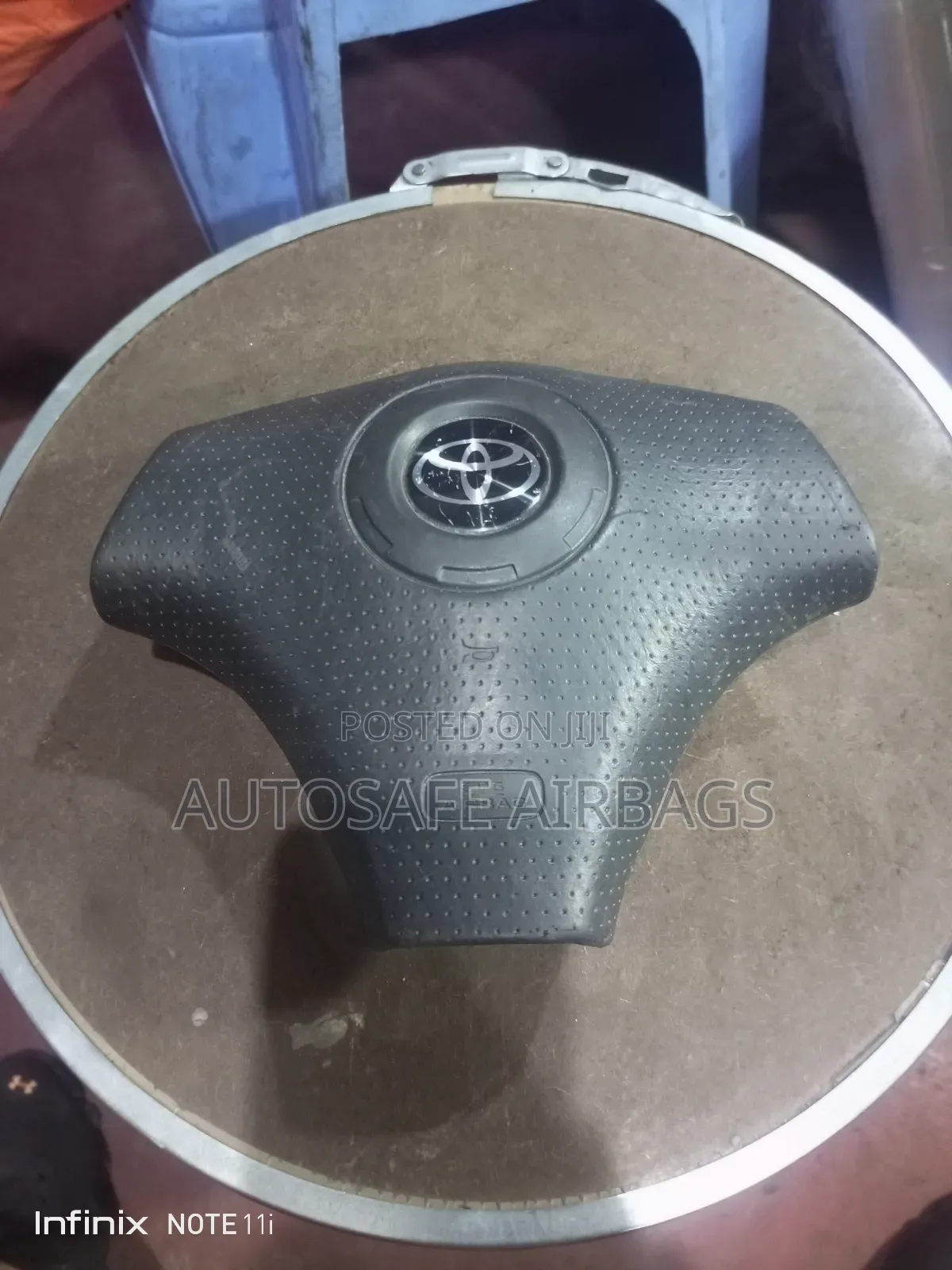 Toyota Alex / Runx Steering Airbag