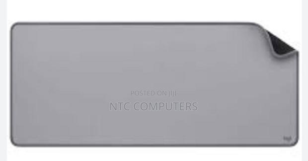 Logitech Desk Mat 70cm X 30cm - main view