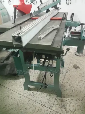 8 Functions Woodworking Machine