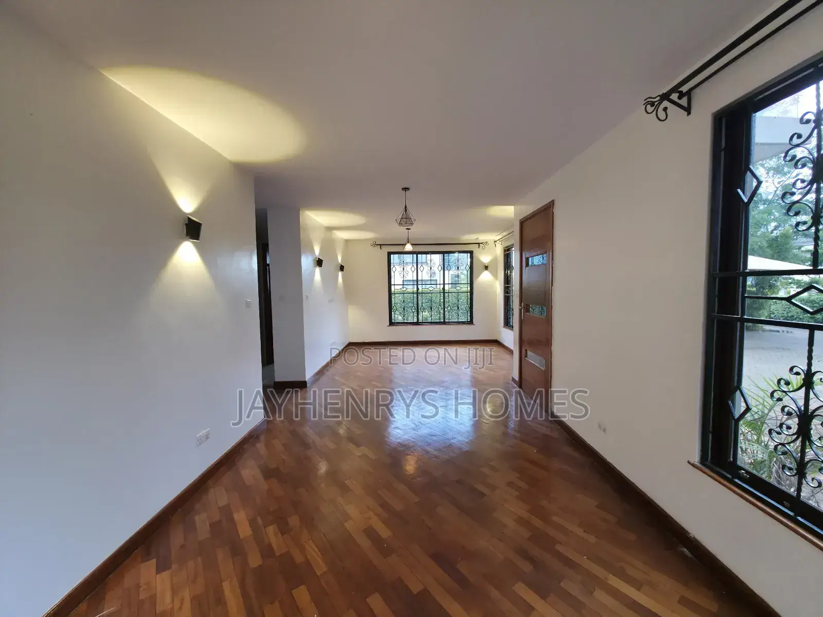 4bdrm House in Ridgeways for sale