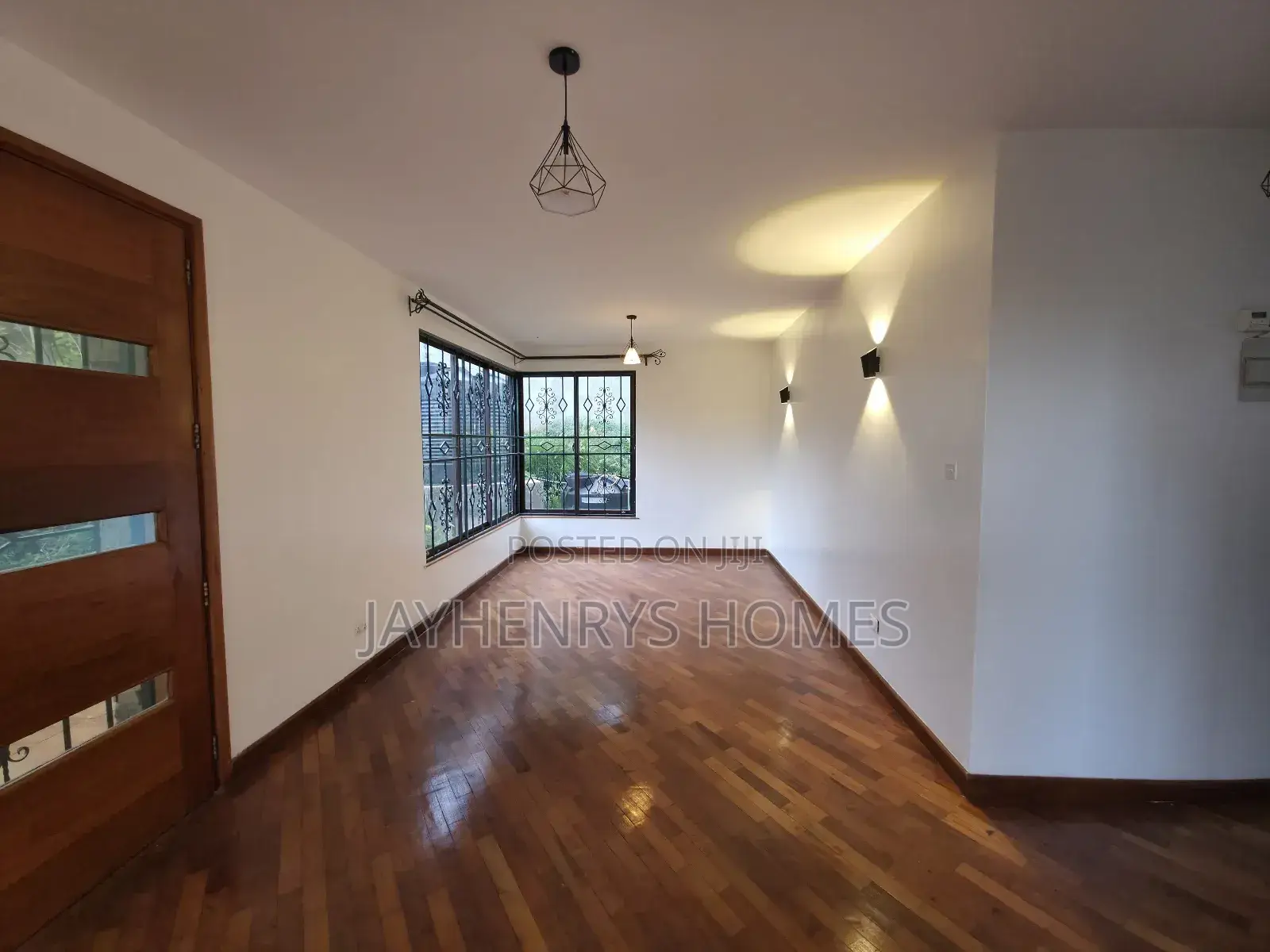 4bdrm House in Ridgeways for sale
