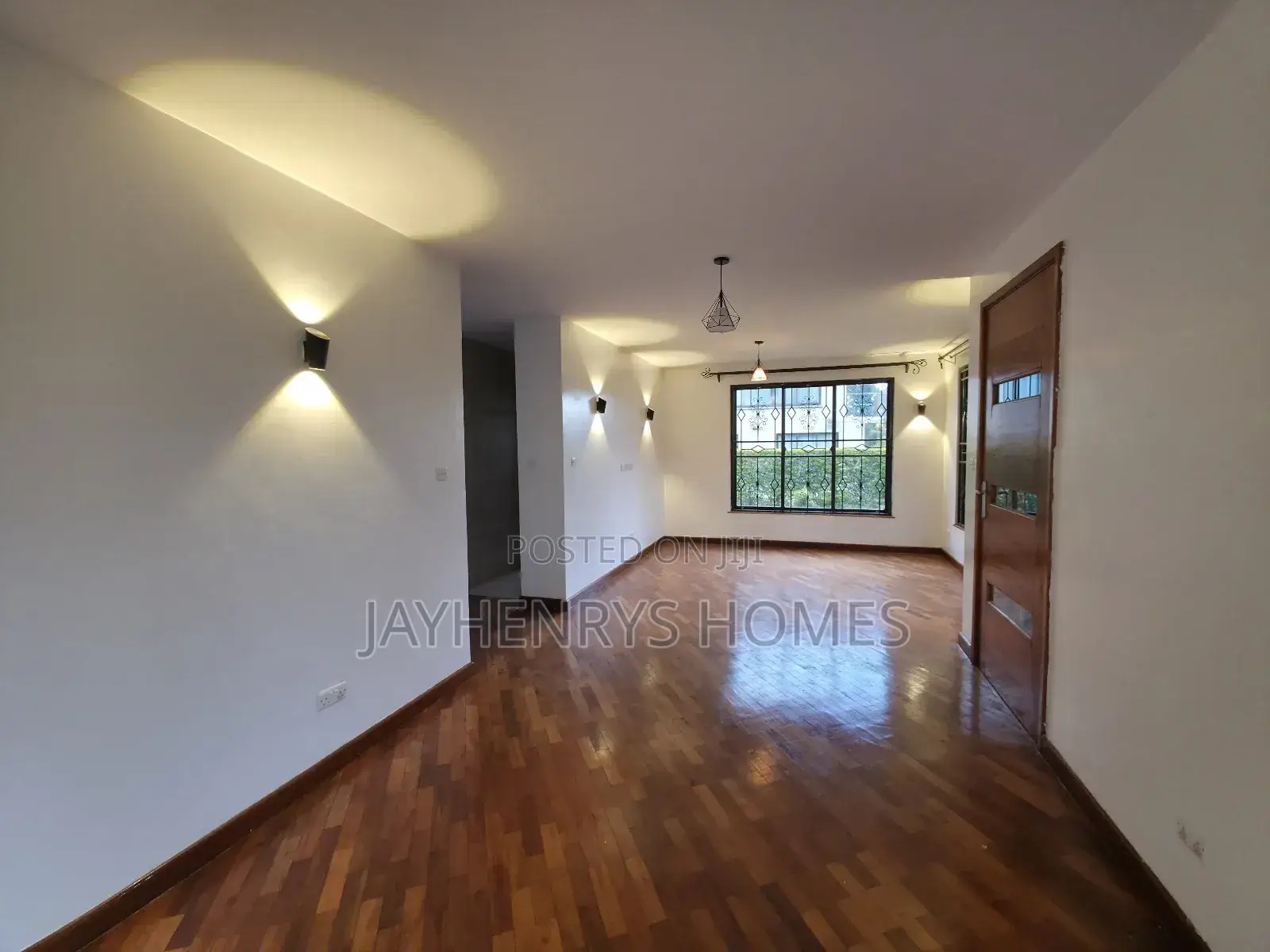 4bdrm House in Ridgeways for sale