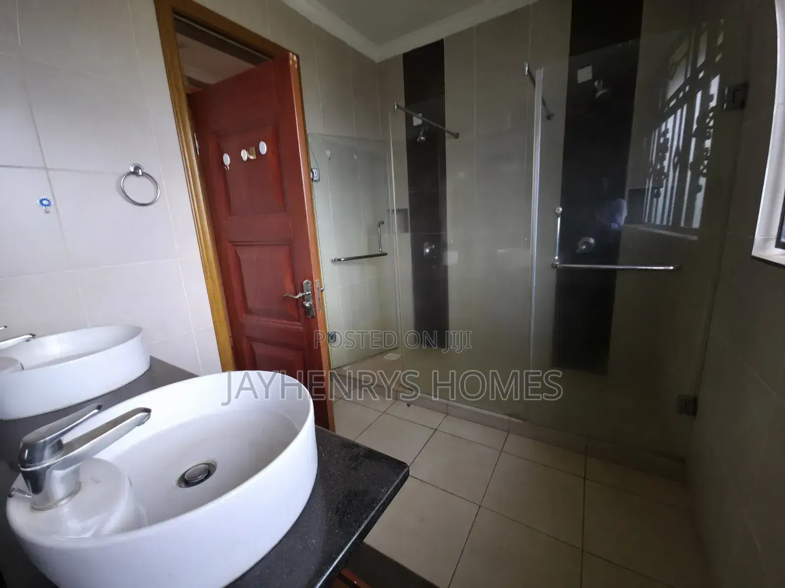4bdrm House in Ridgeways for sale