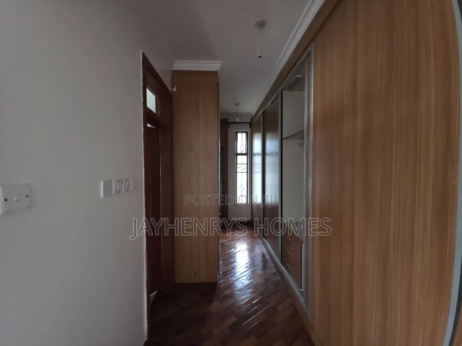 4bdrm House in Ridgeways for sale