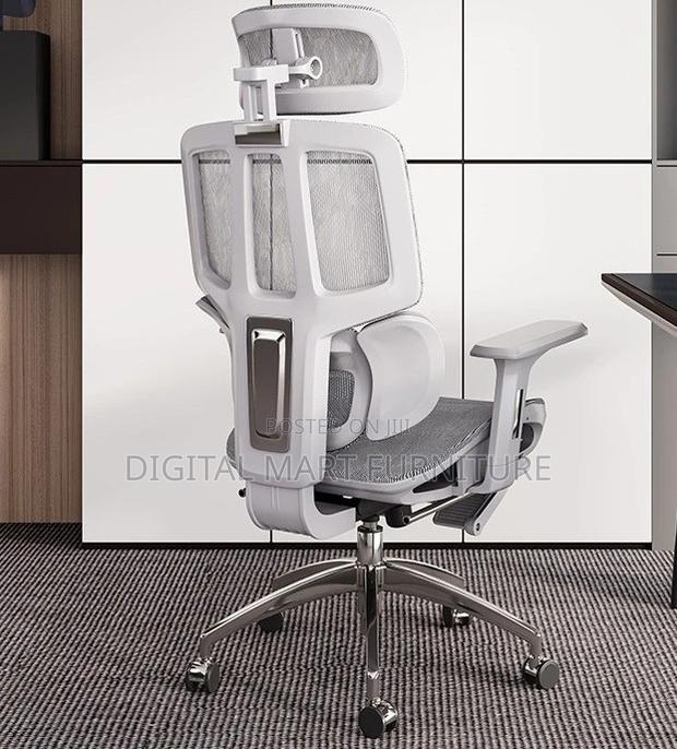 Office Chair: Firm Adjustable Black Office Chair - thumbnail 5