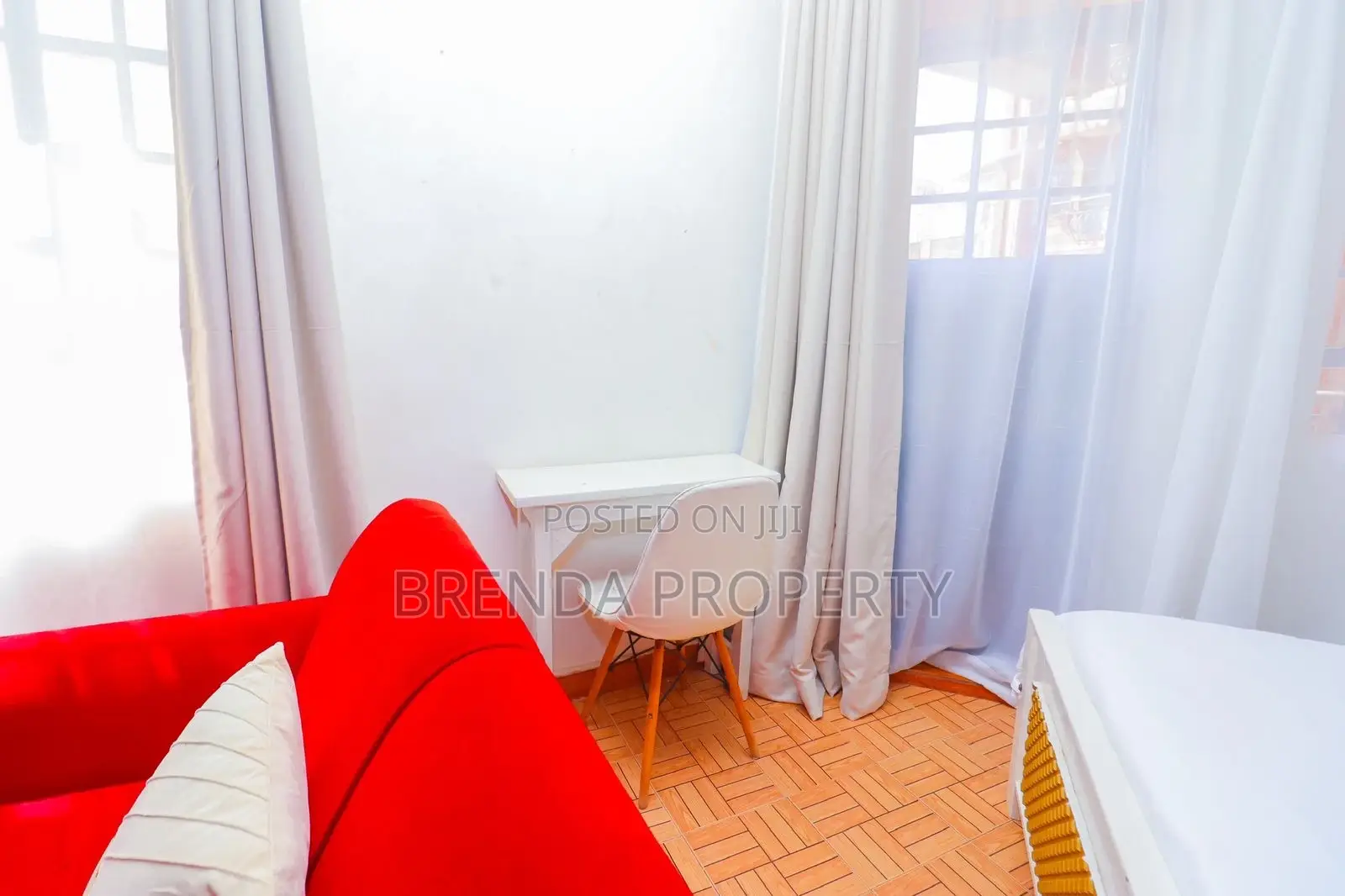 A Clean, Cozy Studio Airbnb Along TRM Drive, Roysambu