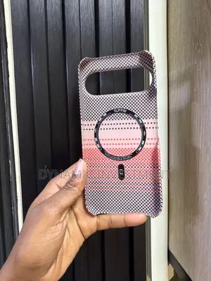 Carbon Fibre Slim Magsafe Phone Case/Cover for Google Pixel 10 Pro Xl