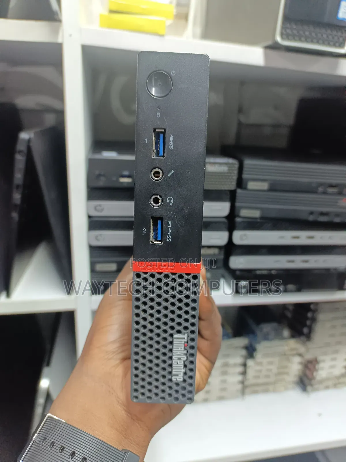 Desktop Computer Lenovo ThinkCentre M700 8GB Intel Core I5 SSD 256GB