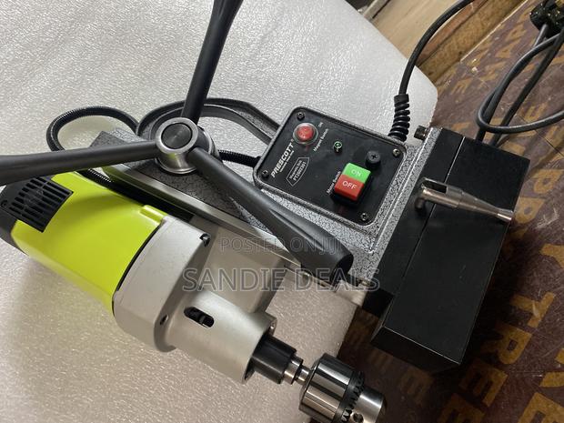 Portable Magnetic Drill - main view