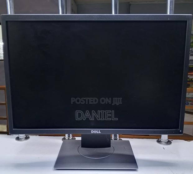 Dell 22 Inch Monitor Full Hd, Hdmi, Vga, Display, Usb Ports
