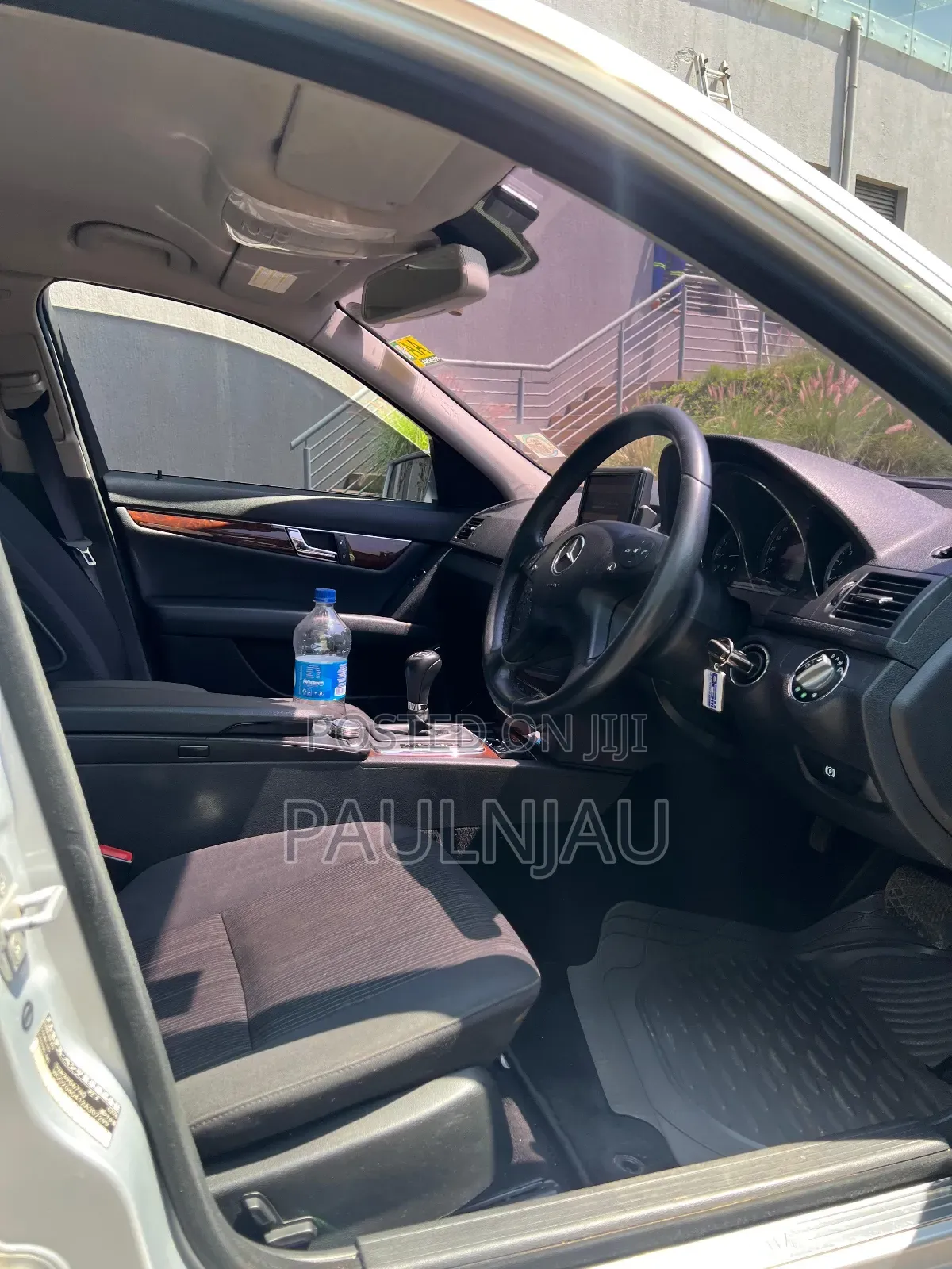 Mercedes-Benz C200 2010 Gray