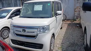Honda N-Box 2019 White