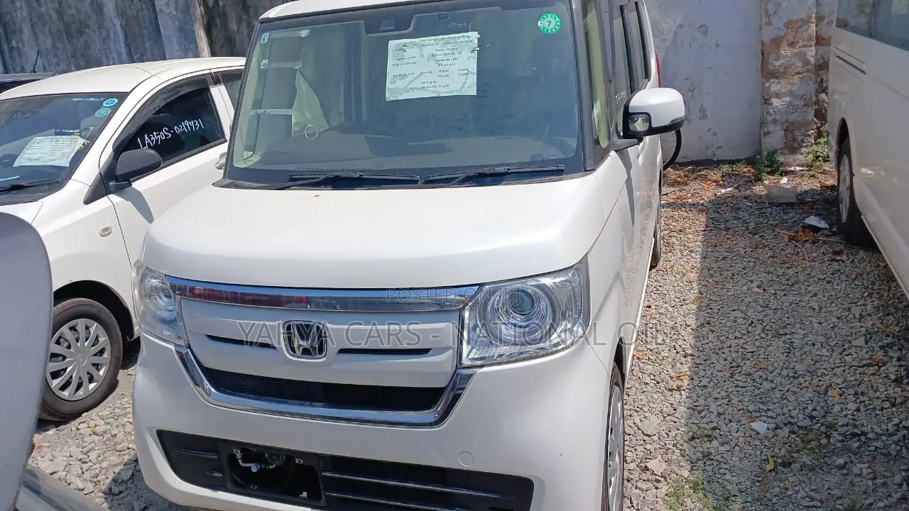 Honda N-Box 2019 White