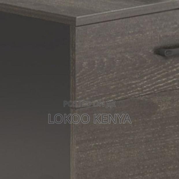 Office Desk : 1.8 Meter Boss Office Desk - thumbnail 2