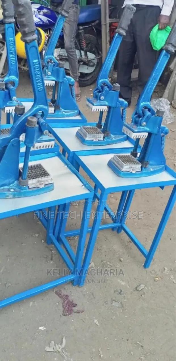 Champion Chips Cutter 