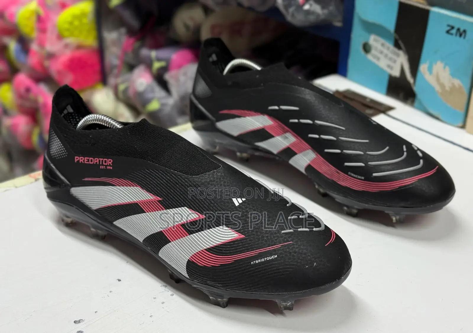 New Laceless Dark Black With Red Lines Predator Adidas Football Boots