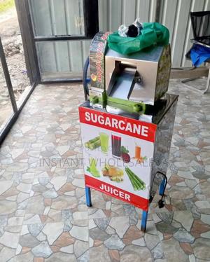 Commercial Sugarcane Juicer Machine - thumbnail 2