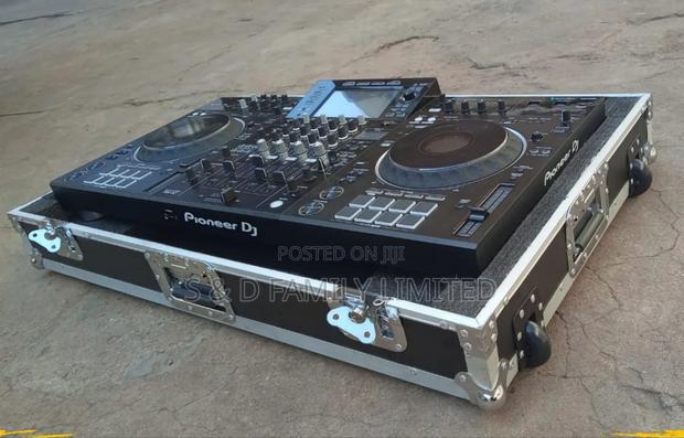 Pioneer XDJ Az Dj Controller Flightcase