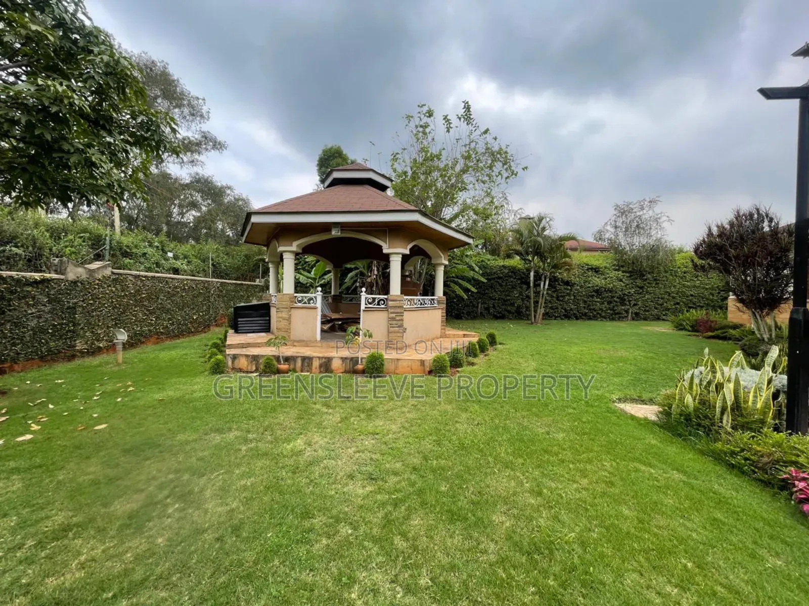 5bdrm Townhouse / Terrace in Karen for rent