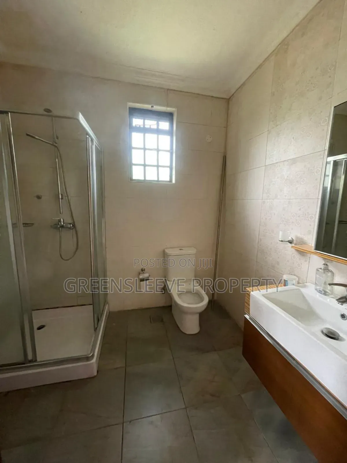 5bdrm Townhouse / Terrace in Karen for rent