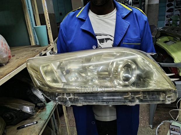 Vanguard 2010 Headlight