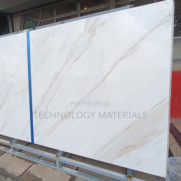 Marvel Gold Sintered Stone(Glossy)
