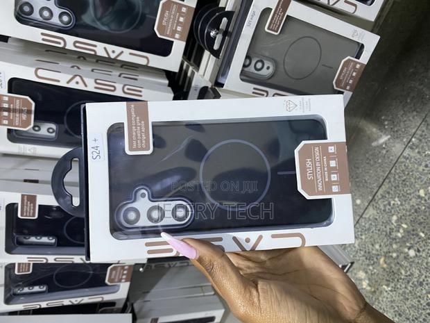 Keringler Syndee Magsafe Samsung Galaxy S24 Plus Case - main view