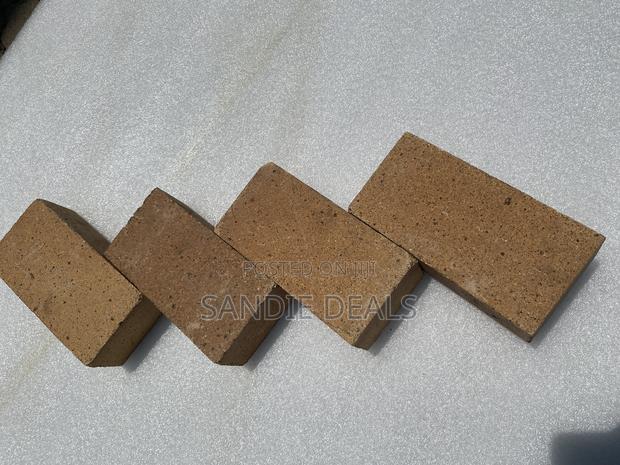 Refractory Brick/Fire Bricks - thumbnail 2