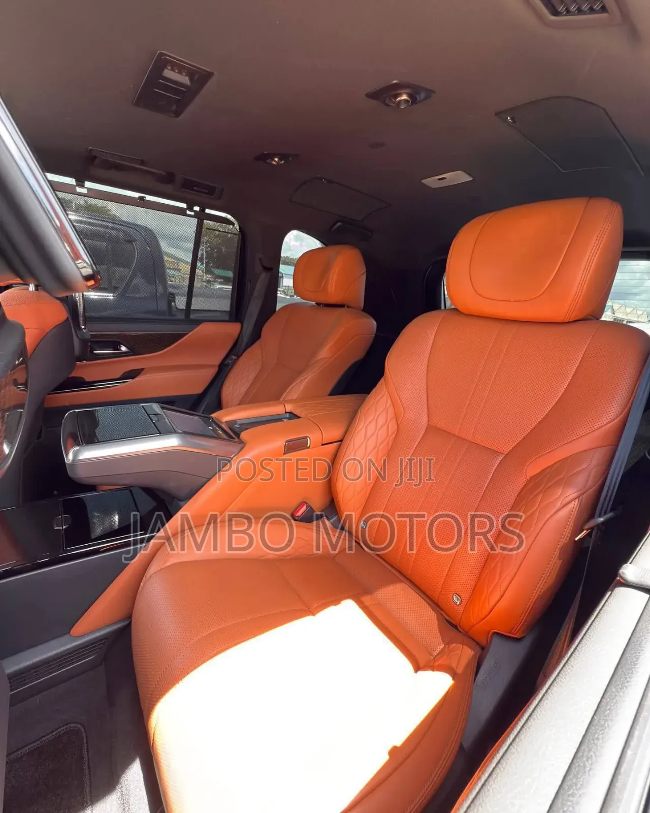 Lexus LX LX 600 2024 White