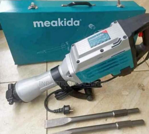 Total Demolition Hammer 1700w