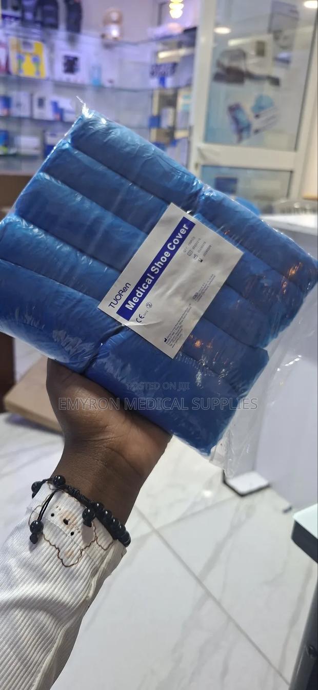 Mmedical Shoe Covers - main view