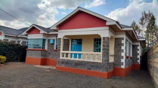 4bdrm Bungalow in Rimpa for rent - thumbnail 2