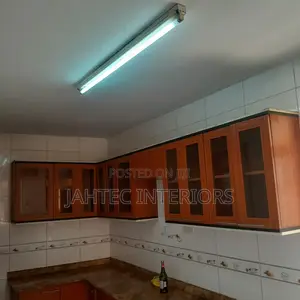 High Level Kitchen Cabinets