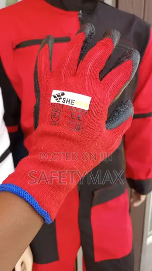 Grip Gloves With En Standards