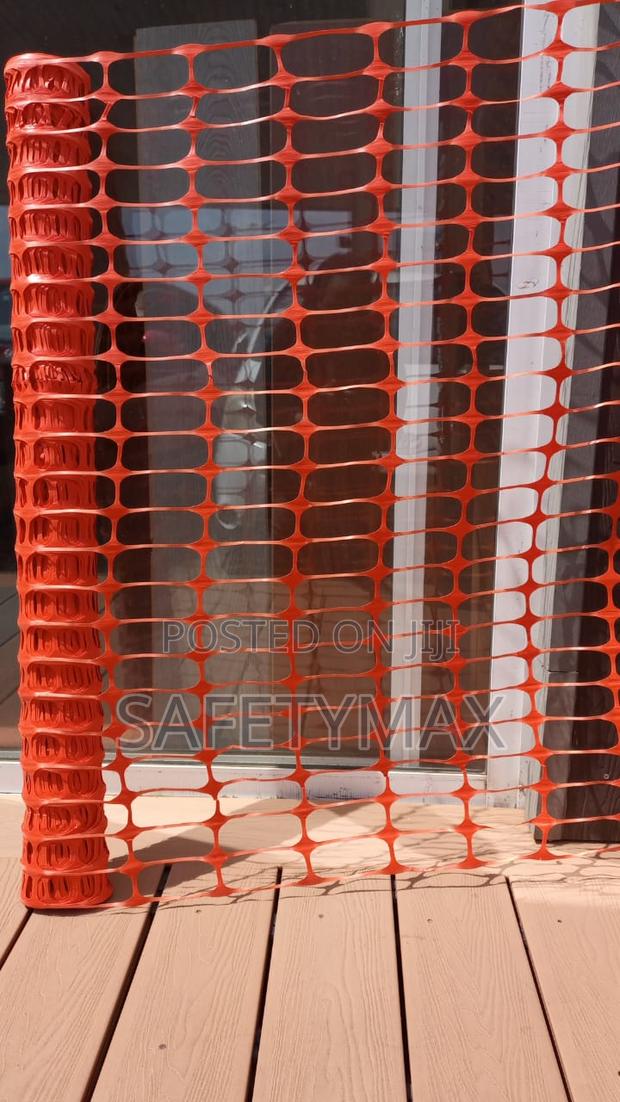 Barricading Net - main view