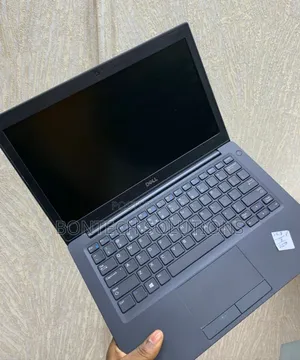 Laptop Dell Latitude 5300 8GB Intel Core I5 SSD 256GB