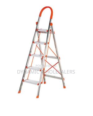5-Step Foldable Aluminum Household Ladder. - thumbnail 2