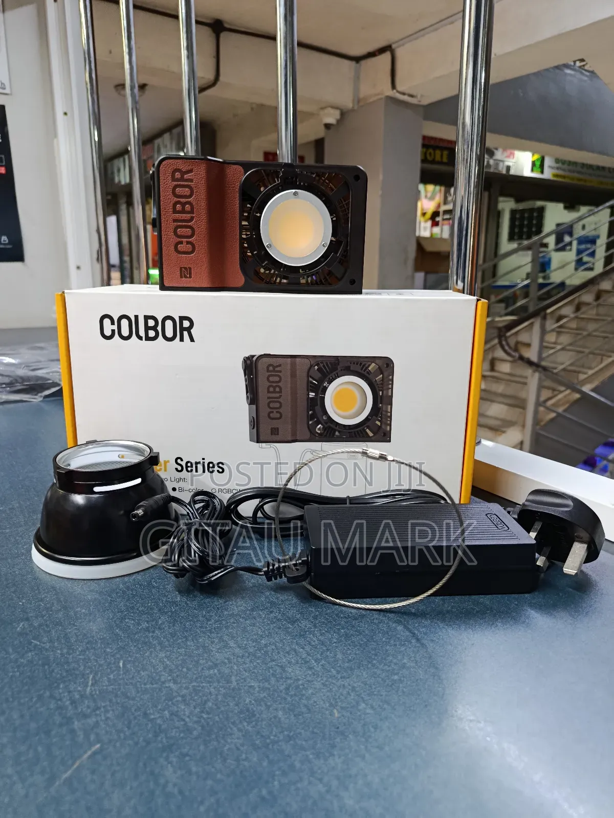Colbor W100 Pocket Cob Videolight