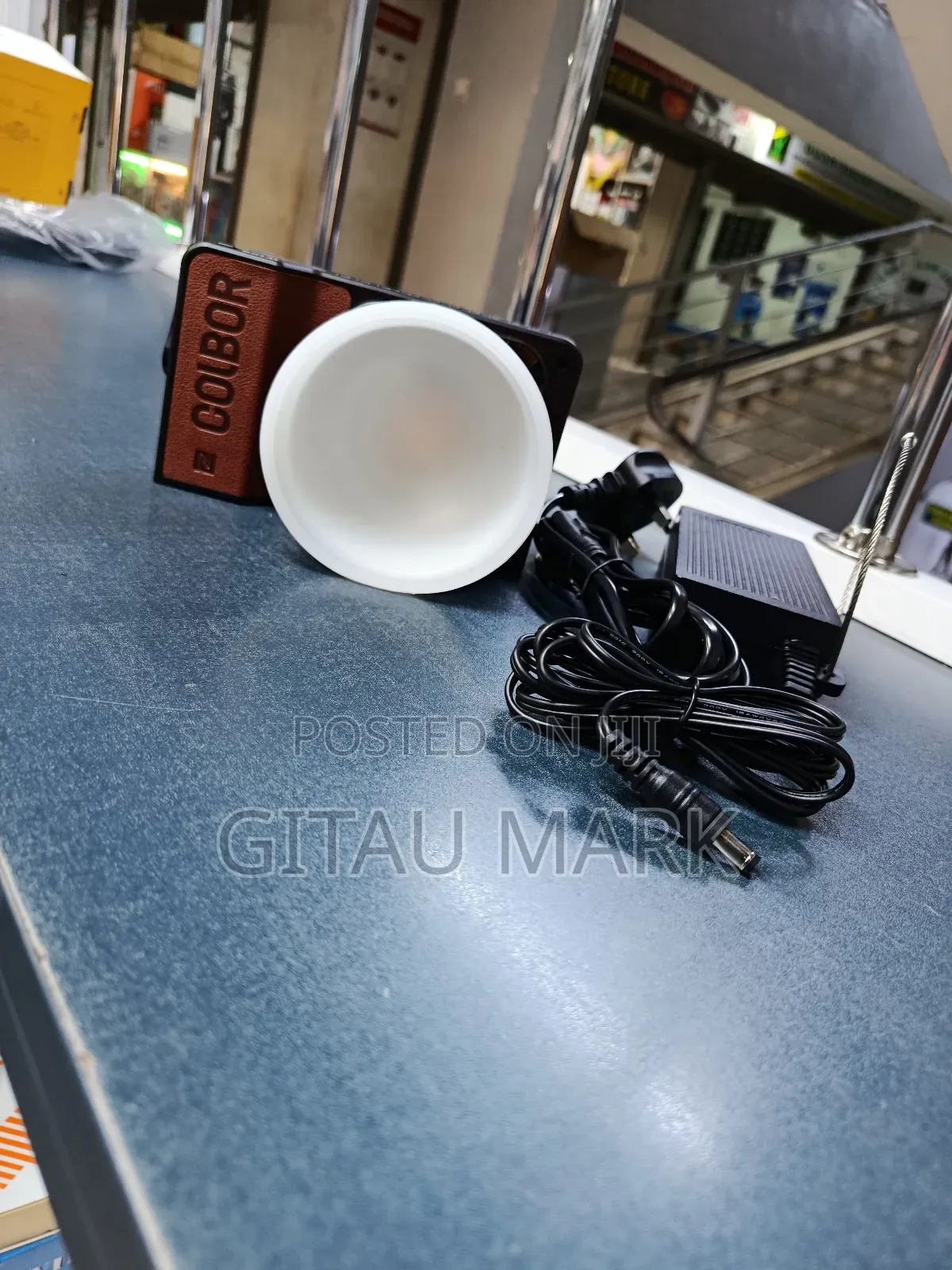Colbor W100 Pocket Cob Videolight