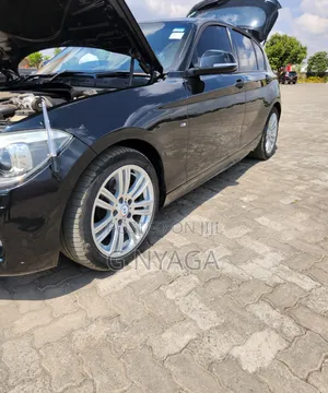 BMW 120i 2015 Black