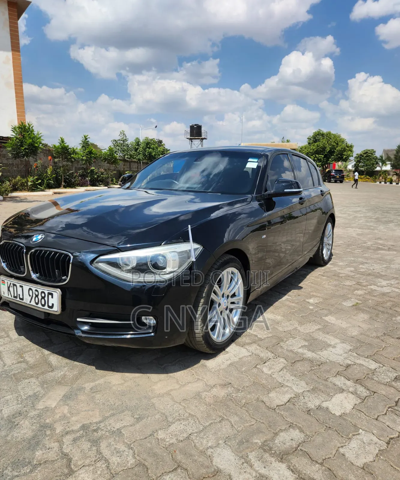 BMW 120i 2015 Black