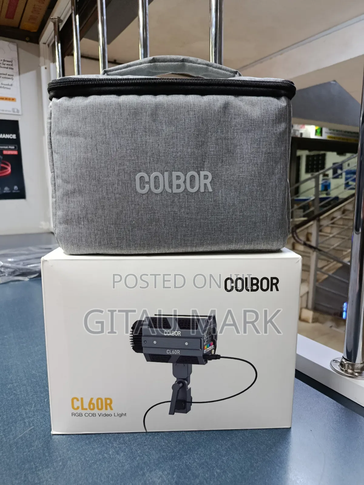 Colbor Cl60r RGB Video Light