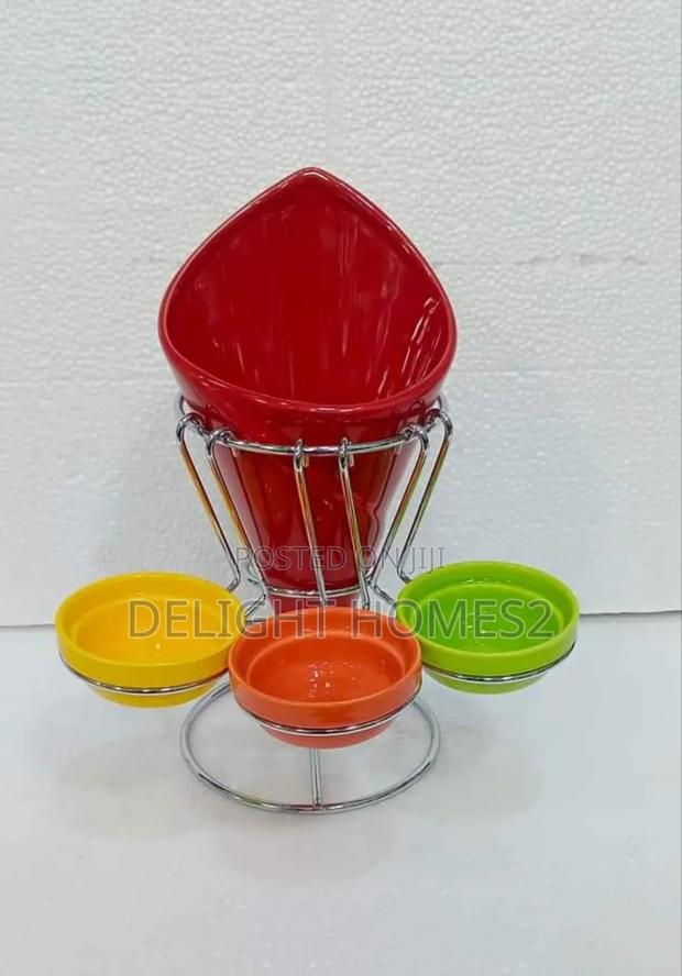 Ceramic Chips/ Snack Cone/ Holder_ulti - main view