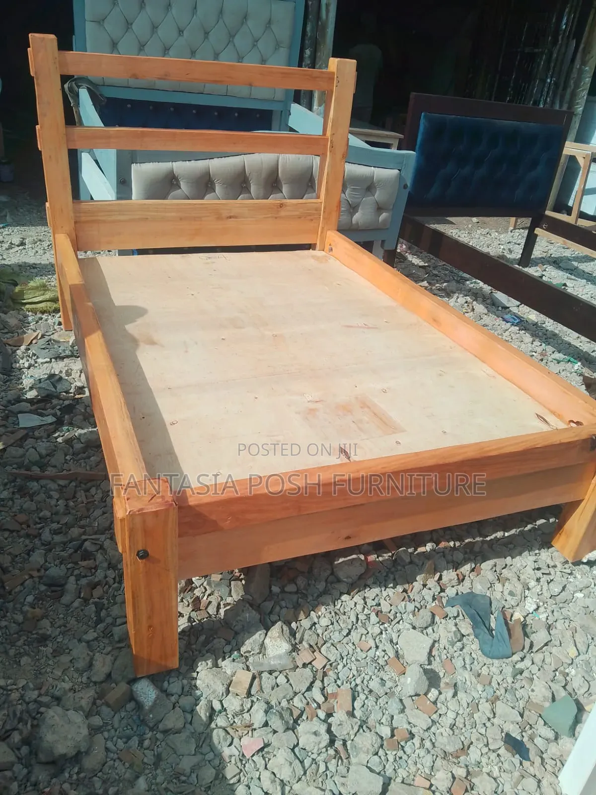 Monterey Natural-Feel Sturdy Bed 5x6