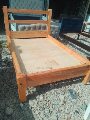 Monterey Natural-Feel Sturdy Bed 5x6