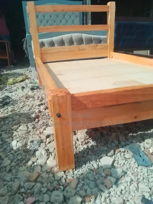 Monterey Natural-Feel Sturdy Bed 5x6